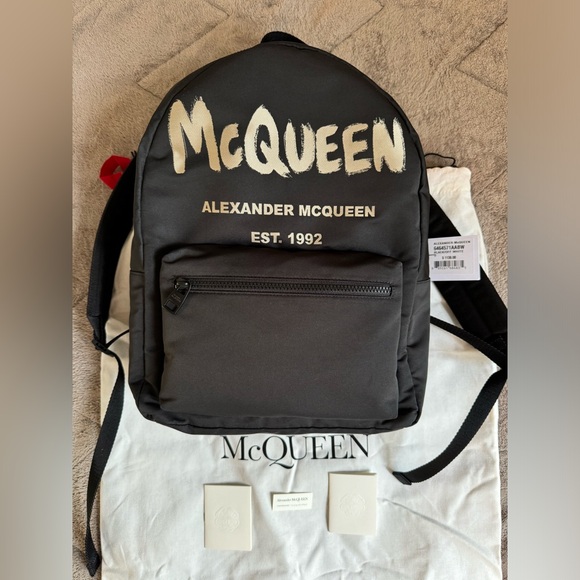 Alexander McQueen Metropolitan McQueen Graffiti Backpack main image 9